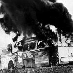 Disaster struck at Anniston, Alabama as some 200 Klansmen where waiting for the Freedom Riders. After immobilizing the bus, Klansmen set it on fire with Freedom Riders still aboard, then pummeled them as they jumped out.